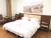 广州帝荣国际公寓 - 特价大床房（含停车位）