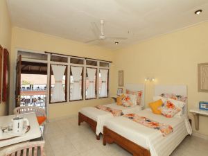 Villa Agung Beach Inn