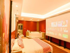 Luliangxing Accord Theme Hotel