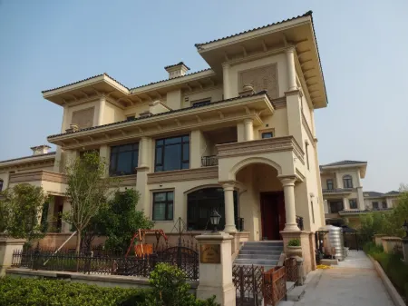 Haiting (Heng) Wan Hotel Отели рядом с достопримечательностью «Yuantuojiao Scenic Resort»