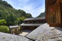 Home stay in Xialong mansion of Yandang Mountain in Yueqing فنادق في ييُى تشينغ