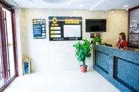 Super 8 Hotel (Bayaner Railway Station Victory)