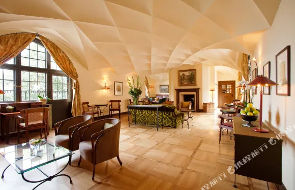 瓦特堡浪漫酒店