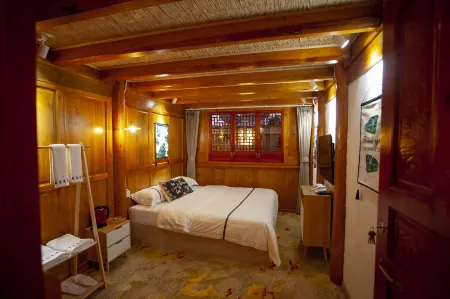 Summer Light Year Hotel