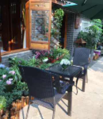 雅苑精品民宿（崇州元通店） 鄰近十里梅林的酒店