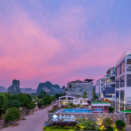 Ji Yun Resort (Yangshuo Ten-mile Gallery Yulong River)