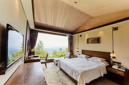 YASHAN TOURISM RESORT - Jiucheng Mountain Villa Hotel Отели рядом с достопримечательностью «Yashan Forest Farm»