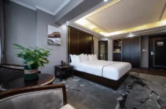 鉑雅酒店（重慶光環購物公園店） 鄰近重慶光環購物公園室內植物園“沐光森林”的酒店