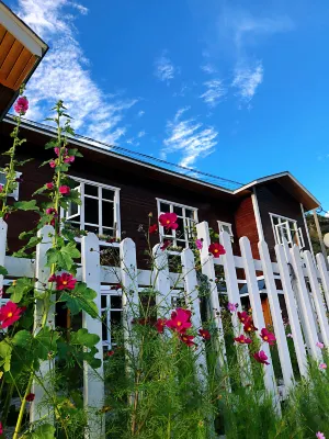 YUNXIGU HOTEL