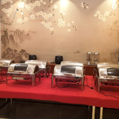Bobai Luzhu Kokusai Hotel
