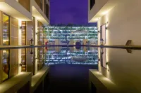 Wuzhen Moyitang Humanities and Arts Hotel - موقف سيارات