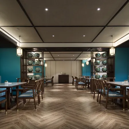 TILL BRIGHT Hotel (Loudi Railway Station Marriott City Plaza)