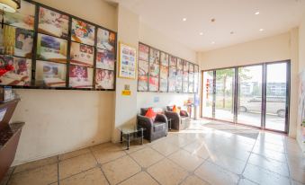 Xinhuamian Fashion Hotel