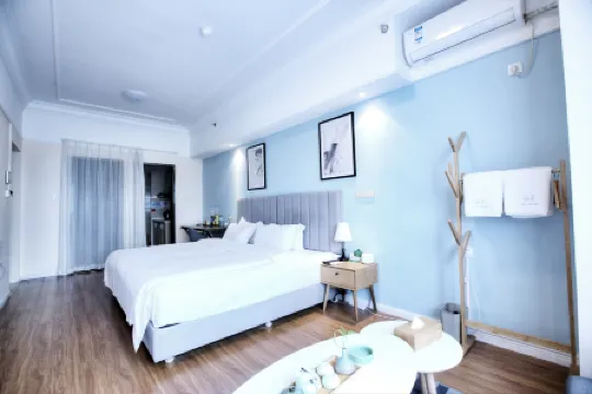 Lanzhu Boutique Hotels Отели рядом с достопримечательностью «Kong Xiangxi Residence of Chongqing»