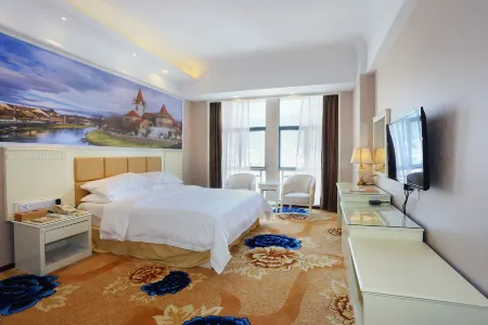 Vienna Hotel (Qingyuan Yangshan) Отели рядом с достопримечательностью «Beishansi»