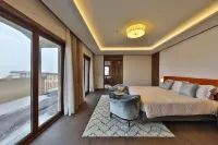 Camphortree Hotel and Resort