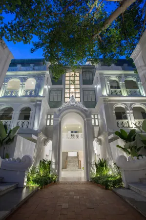 The Inside House