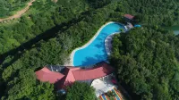 Yanshan Lake International Garden Resort - Pools
