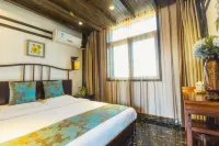 Donglai Courtyard Inn