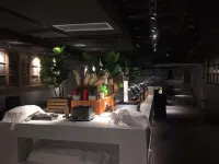 M·Zheman Intelligent Light Luxury Hotel - فطور