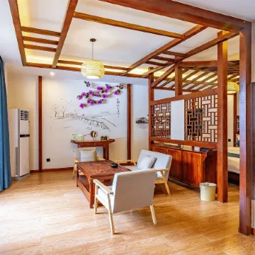 Yishu Yihua Inn (zhangjiajie national forest park Landmark Store)