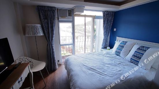 Tai O Inn, by the Sea