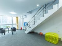 Xbed互联网民宿(南宁富雅国际生活广场店) - 现代舒适loft双床房
