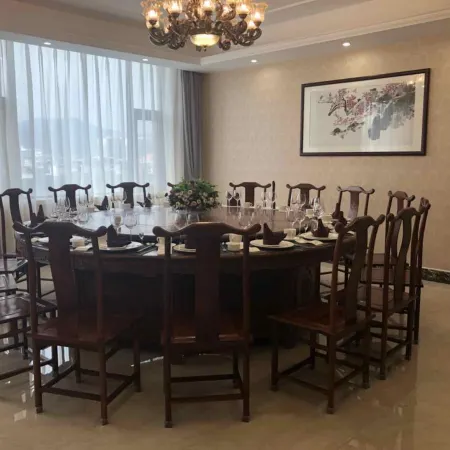 Vienna Hotel (Xixia)
