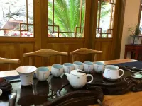 The Companion Inn - Inns