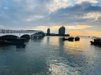 Xinyuan Yijia Seaview Inn (Sanya Jiefang Road Pedestrian Street Branch) -  Ferienwohnungen