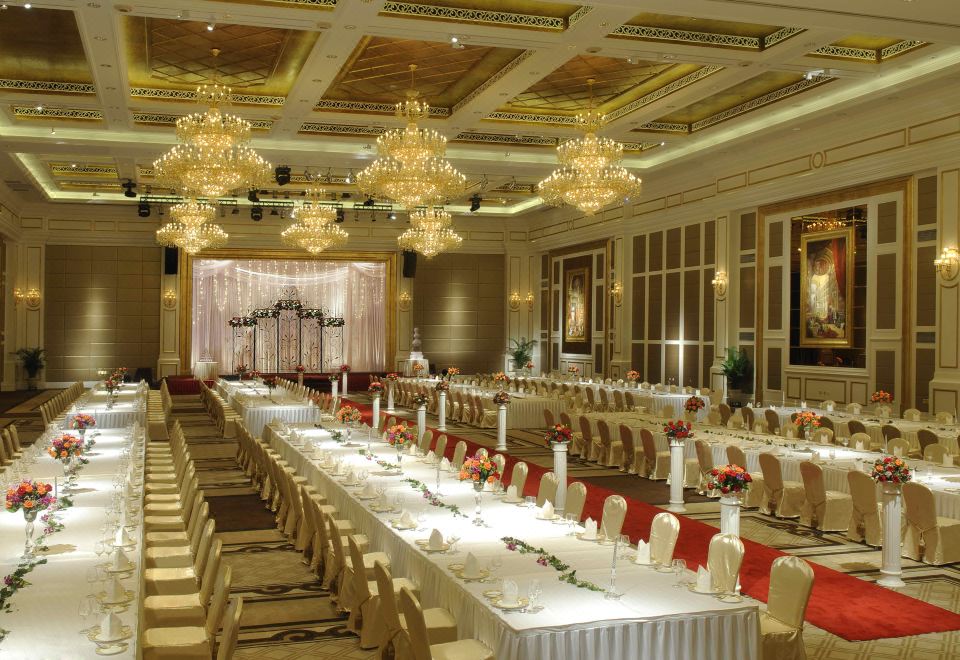 5. 더 코리 호텔..