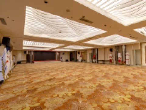 Hotspring Peninsula Resort Hotel Hoteles en Anning