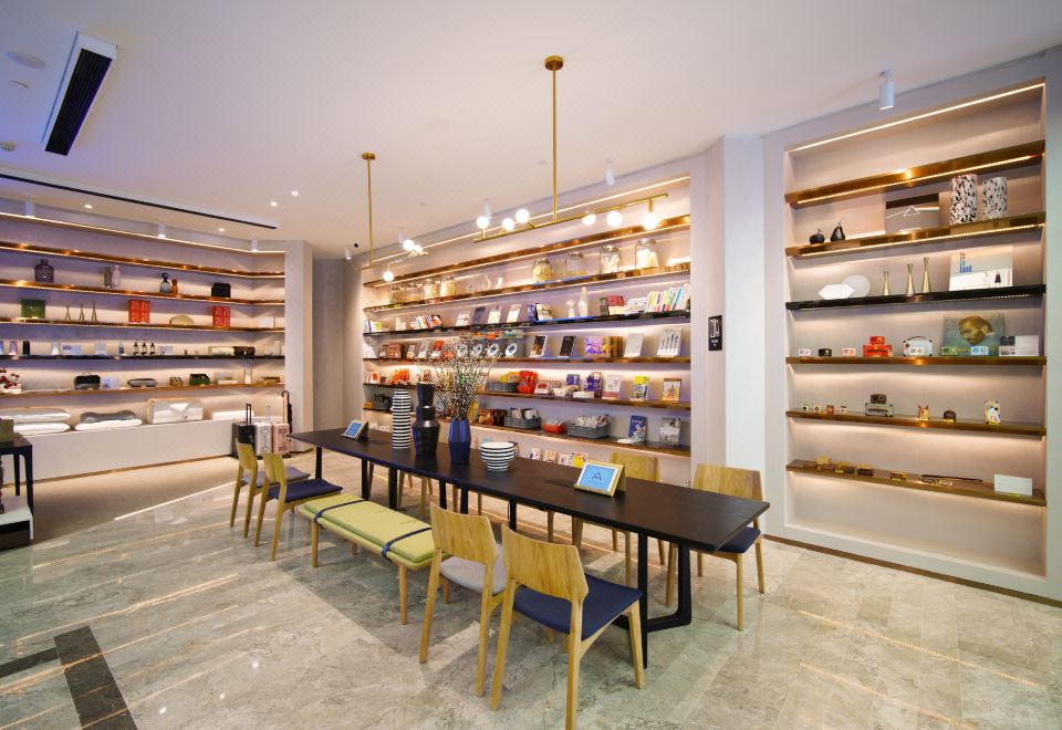 2. 아투어 호텔 (..