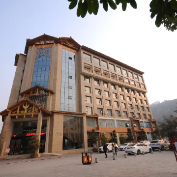 Xenp Xangh Xedt Lail Hotel