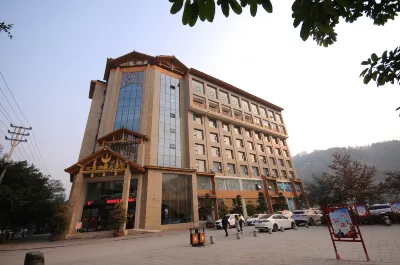 Xenp Xangh Xedt Lail Hotel Hotels near Sanjiaojing Pavilion
