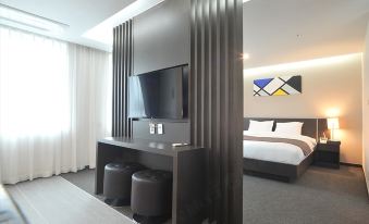 Yongin Central CO'Op Hotel