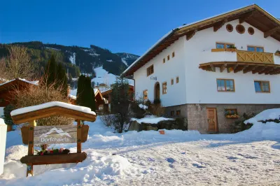 Dorfchalets & Apartments - in Kaprun Centre Including Free Entry Tauern Spa and Summer Card Các khách sạn gần Tauern Spa Therme