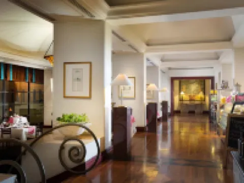 Bumi Surabaya City Resort Hotels in Genteng