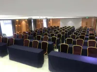Xidu Crystal Hotel (Siping Xinghong Road) Hotels in Lishu