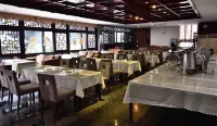 Pingsha Luoyan Resort Hotel
