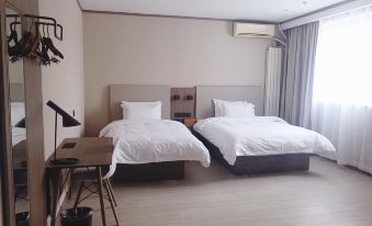 HanTing Hotel (Tianjin Wuqing Daguangming Center)