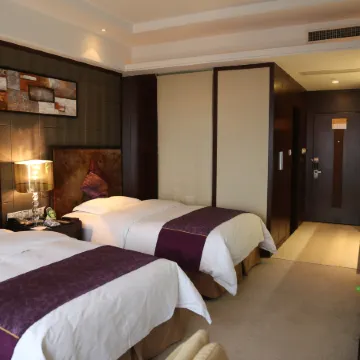 Oriental International Hotel (Leping City Donghu Park Branch)