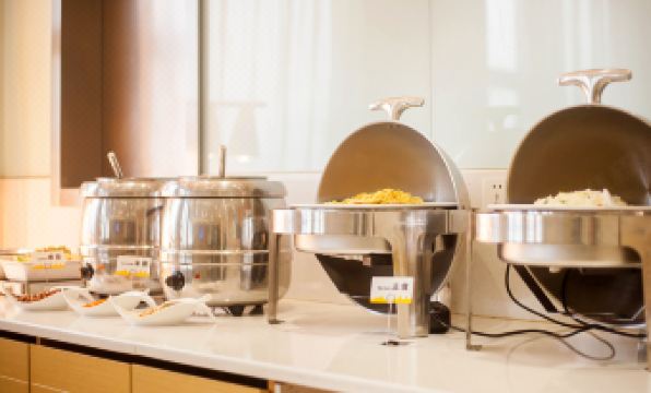 City Convenience Hotel (Yichang Wanda Plaza Canal Park) - Housity