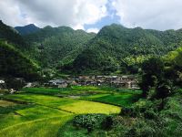 青田考坑古村曼山居度假民宿 - 酒店附近