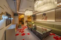 Cherry Hotel