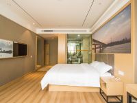 速8酒店(浠水汽车站店) - 高级大床房