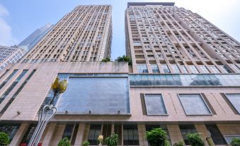 Haluo Apartment (Nanning Dongmeng CBD)