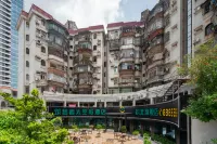 Zhuhai Dreamer Space Capsule Hotel (Gongbei Port) Hotel in zona Huafa Commercial Plaza