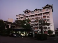 プーパヤ ホテル