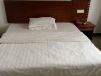 金立方商务宾馆 - 标准大床房
